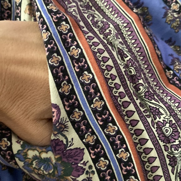 ❌SOLD❌Band of Gypsies Off Shoulder Patchwork Maxi Dress with Pockets💙💜🤍 - Picture 9 of 10